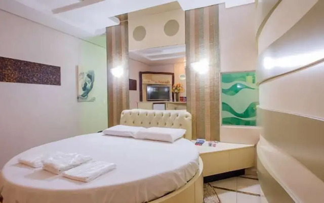 Motel Sedución - Adults Only