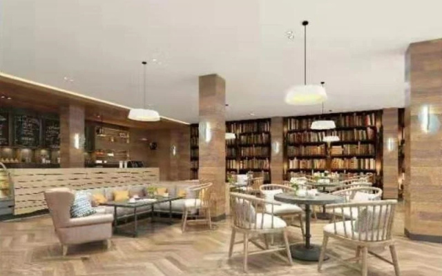 GEM Hotel Huai'an Lianshui County Dandong Road RT-Mart