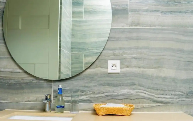 Africa's Touch & Leisure