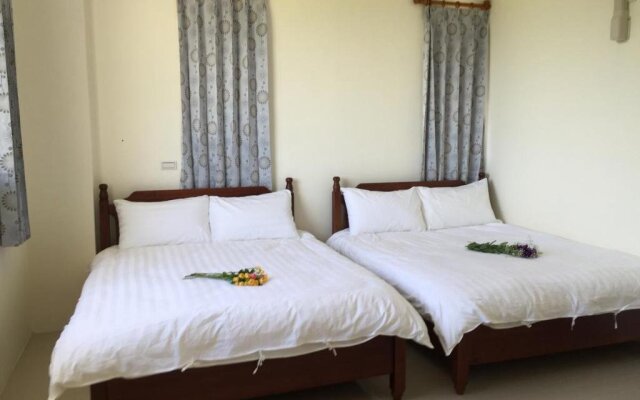 Village Tree B&B