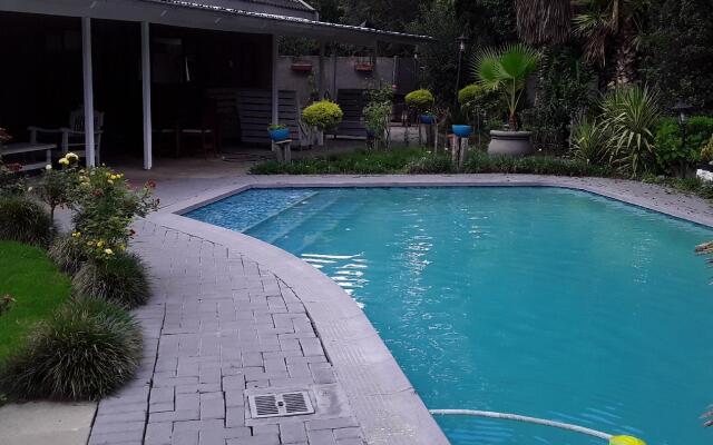 Lamon Guesthouse