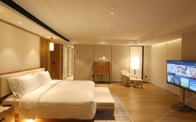 Libre Resort Huangshan - 4 Nights, Huangshan, Anhui, China