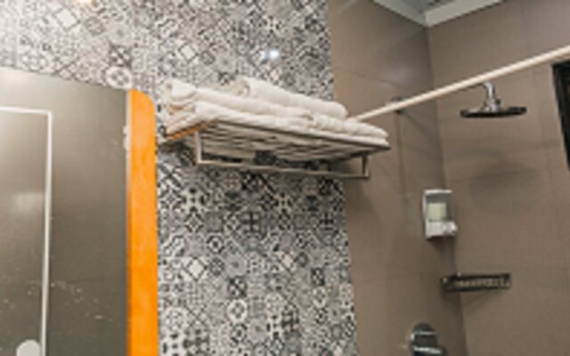 Vybe Travellers Pad