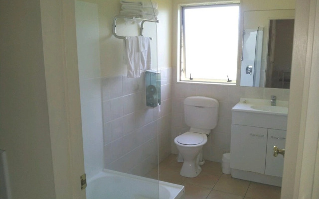 Avondale Motor Inn
