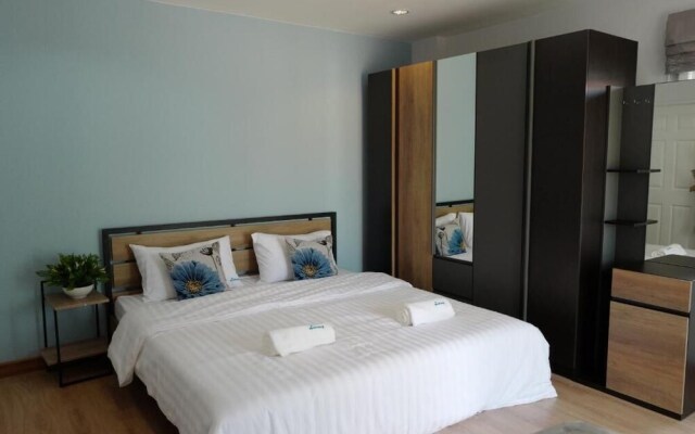 Living at Sphere Apartment