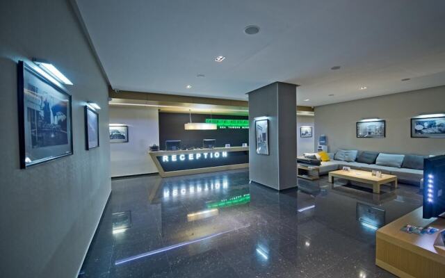 Orbi Sea Towers Apartments