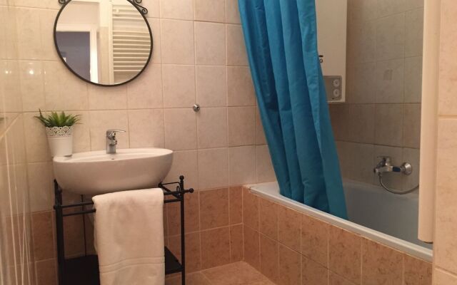 Hi5 Apartments - Parliament