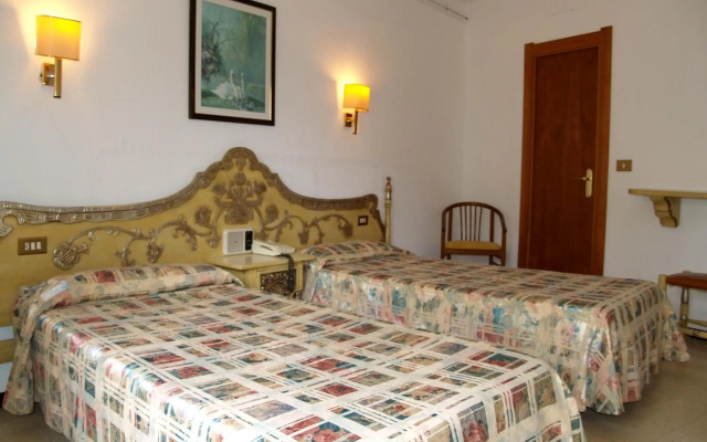 Hotel Hostal del Sol
