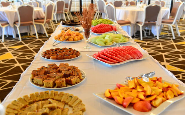 The Grand Mira Hotel