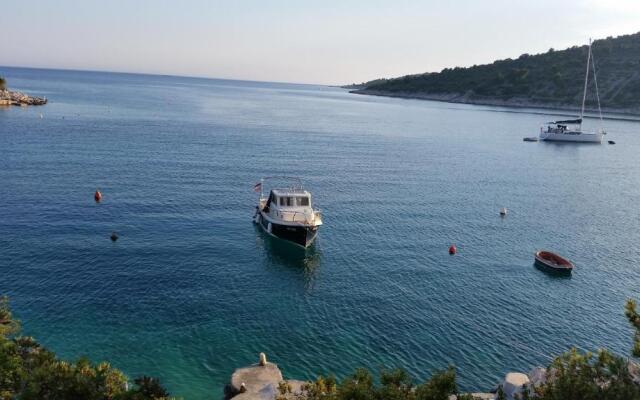 Holiday Home Mirna Vala