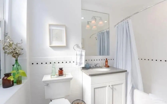 Touraine Unit 107 in Philadelphia