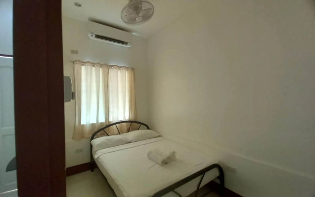 OYO 935 Palajuanders Inn