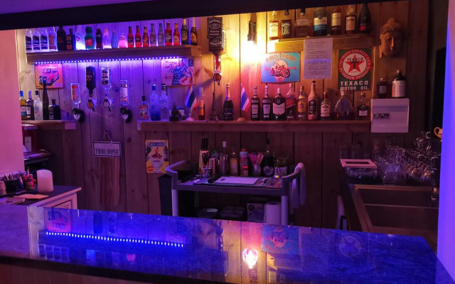 Hostal 170 Room 14 Service Appartement