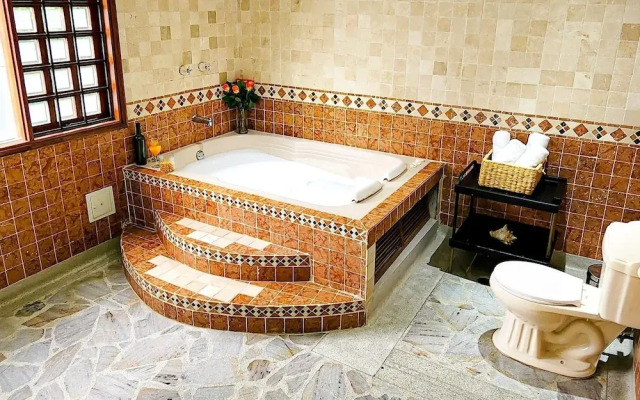 Luxury Villa In Provenza