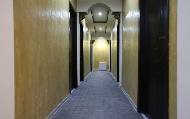 Discovery Hotel
