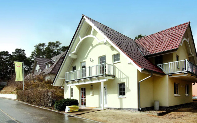 Semi-detached house Strandhaus I, Trassenheide