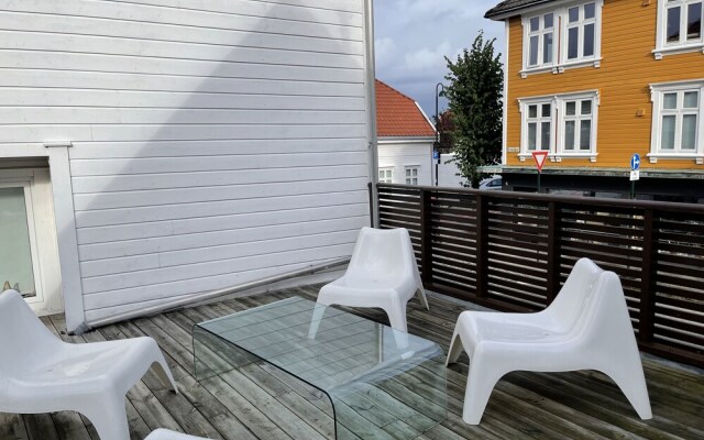 "stavanger BnB 10 @nicolas Parking & Generous Terrace"