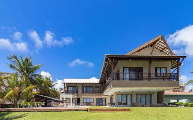 Mansão pé na areia em Carneiros