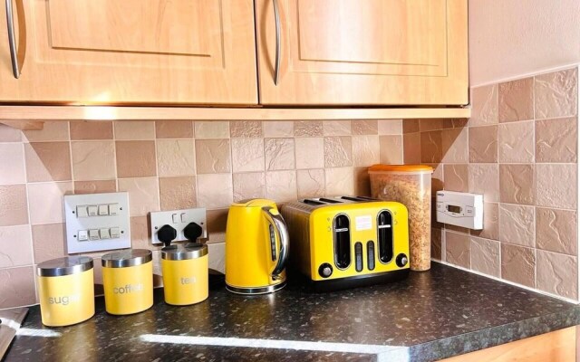 Lovely 2-bed Apartment in Aberdeen