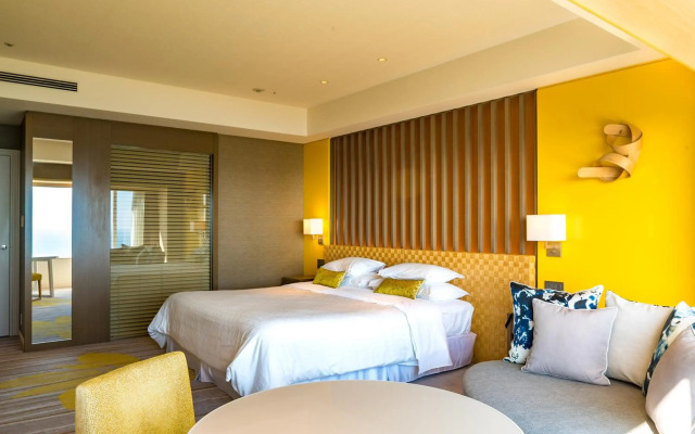 Phoenix Seagaia Ocean Tower