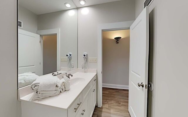 Southern Secret East