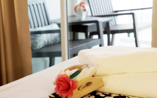 Baan Pimpisa Bangsaray Boutique Residence