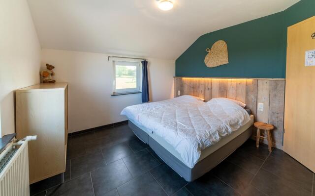 Spacious Holiday Home in Houffalize With Sauna