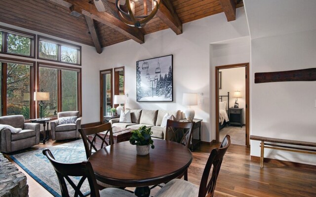 Arrowhead Village Condo - 206 Seasons Lodge