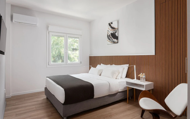 Acropolis Sherlock Residence