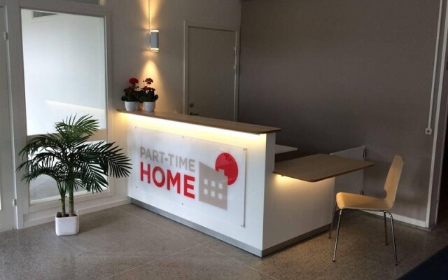 Part-Time Home Hotel Rotebro Station