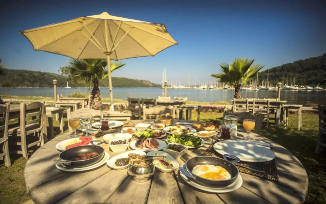 Dogan Hotel