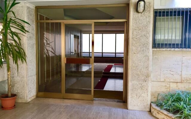 Retro2 Vaticano-max 4 pax