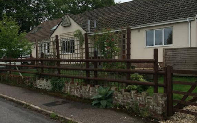 Devon's Duck n Dane B&B