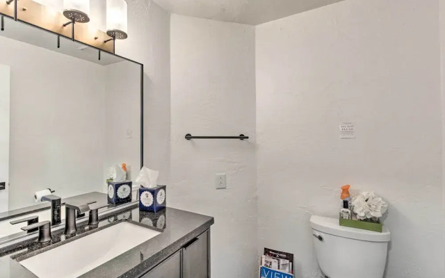 Tucson Desert Oasis w/ Private Pool & Patio!