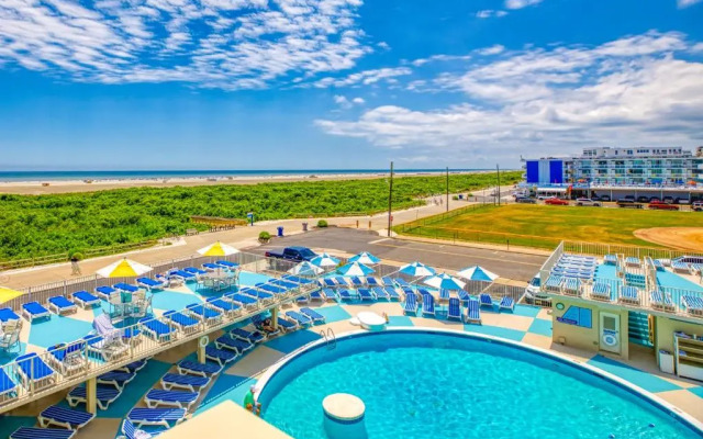 Oceanfront Pan American Hotel