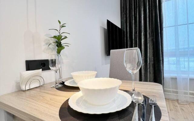 Lucky Room on Maloe Ponizovye street