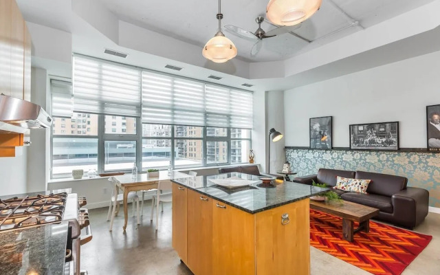 Posh And Luxury Stay In Downtown