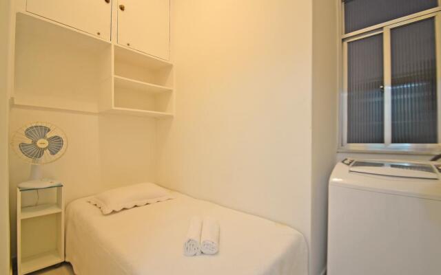 Lopes 203 - 2 BR Apartment in Leme - GHS 38175