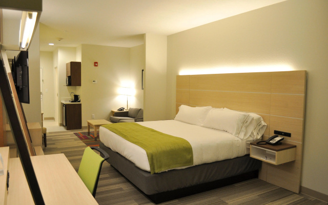 Holiday Inn Express & Suites Price by IHG