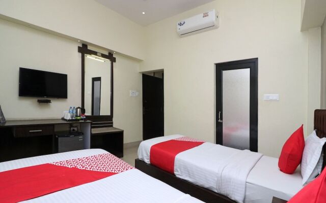 OYO 17111 Hotel Pritika