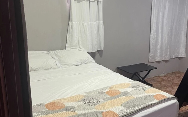 Cozy Downtown Alajuela / 5min from Airport