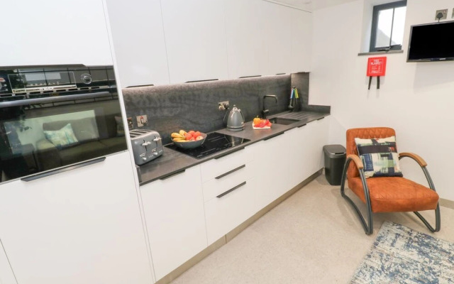 2A Salubrious Terrace