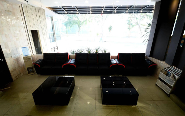 Kenyalang Suite