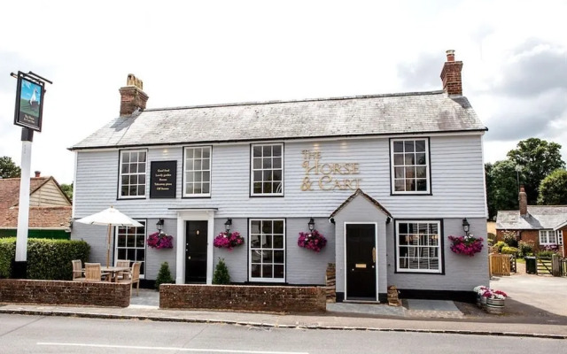 The Horse & Cart Inn