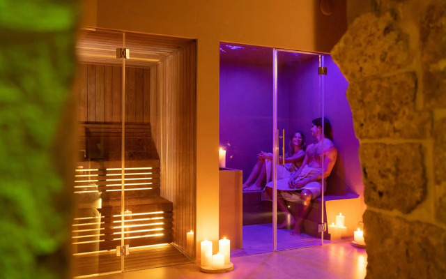 Vis Urban Suites & Spa