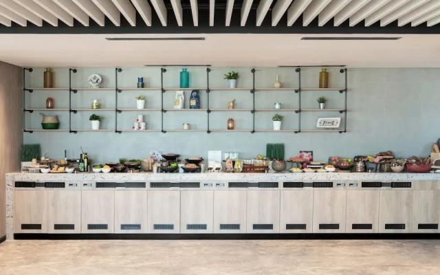Park Inn By Radisson Hotel & Apartments Kuwait
