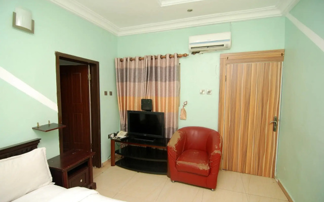 Nest Suite & Spa