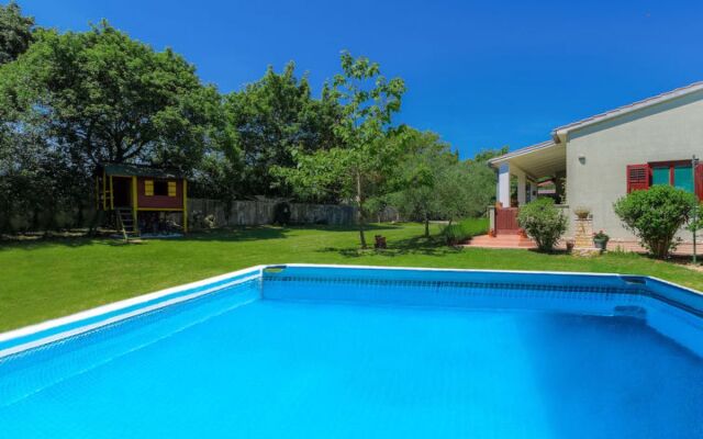 House Corina Medulin/?A isan