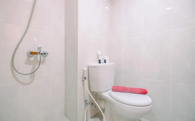 Cozy Stay and Comfort Studio at Evenciio Margonda Apartment
