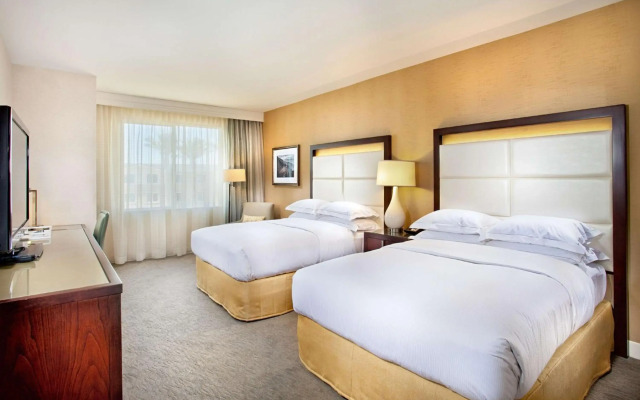Cape Rey Carlsbad Beach, a Hilton Resort & Spa